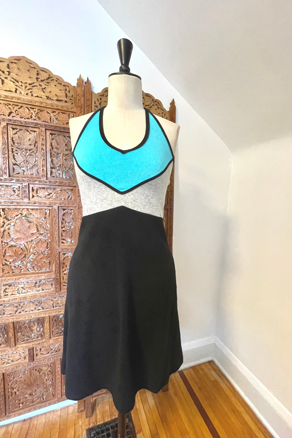 KOKOON Very Terry 3 color Halter Dress With Pockets in Aqua Heather Grey and Black Loop Terry Cloth Front on Mannequin
